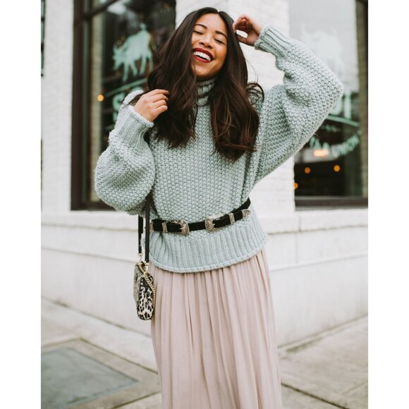 I'm Co-Hosting The "Classic Winter Fits Posh Party" on Friday 2/6/26 @7:00pm PST - Picture 6 of 12